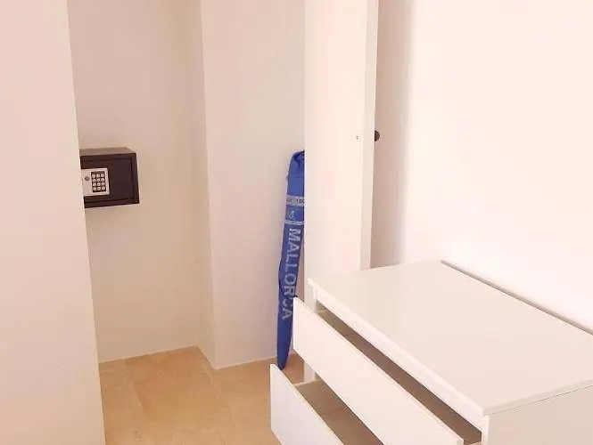 Familienfreundliches Charmantes Mit Grill, Terrasse Und Garten 펜션 캔 피카폴트