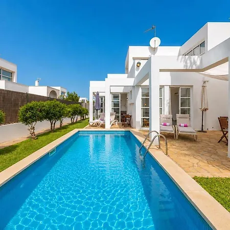 Familienfreundliches Charmantes Mit Grill, Terrasse Und Garten Can Picafort (Mallorca)