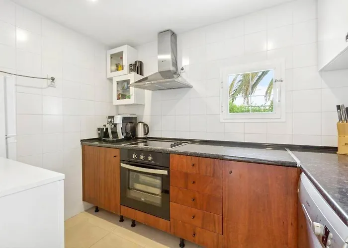 Familienfreundliches Charmantes Mit Grill, Terrasse Und Garten Casa vacanze