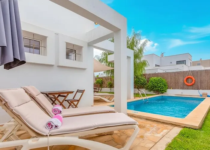 Prázdninový dům Familienfreundliches Charmantes Mit Grill, Terrasse Und Garten *