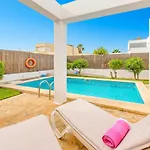 Familienfreundliches Charmantes Mit Grill, Terrasse Und Garten * Can Picafort (Mallorca)