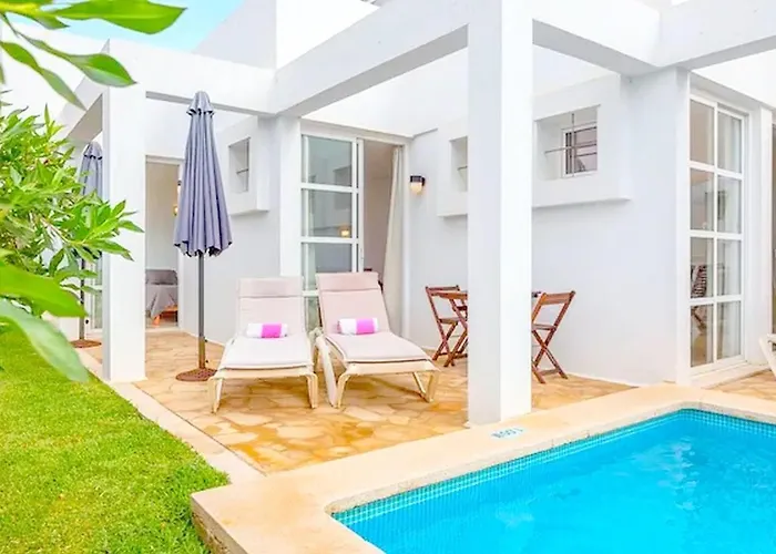 Familienfreundliches Charmantes Mit Grill, Terrasse Und Garten